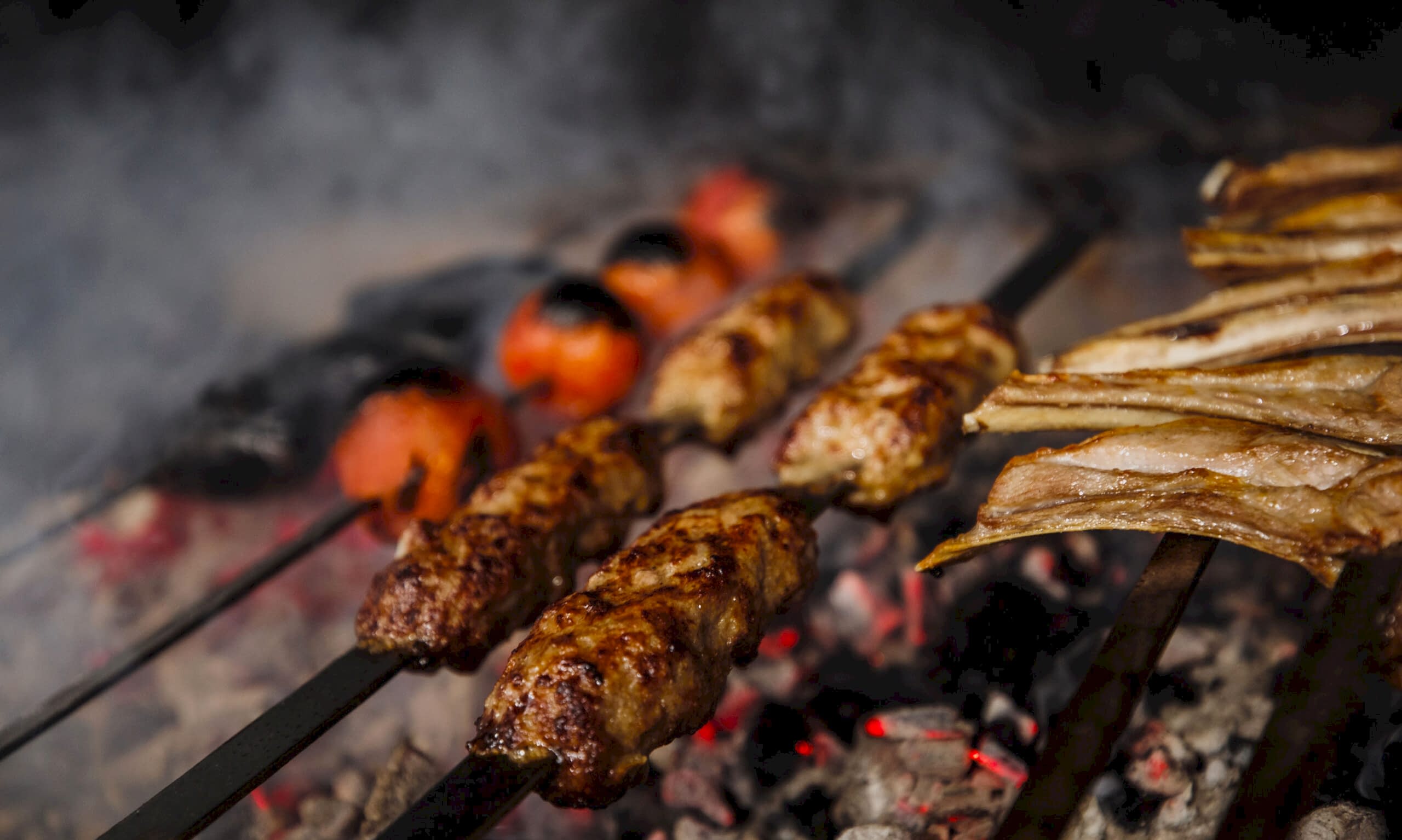 Kendin Pişir, Kendin Ye: Lider Club’da Bahçede Mangal Keyfi Nasıl Olur?